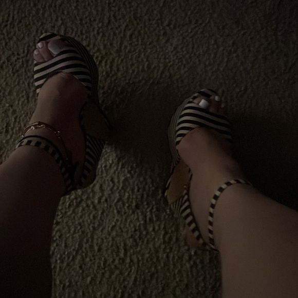 Beautiful - Picture 10 of 12